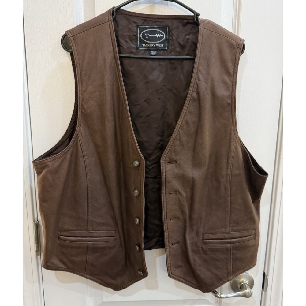 Vtg Tannery West Mens Brown Genuine Leather Moto Biker Vest Sz XL Western Button
